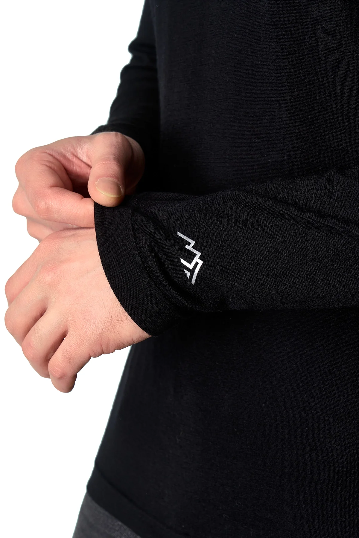 Men's Merino Long Sleeve 190 Black - Image 6